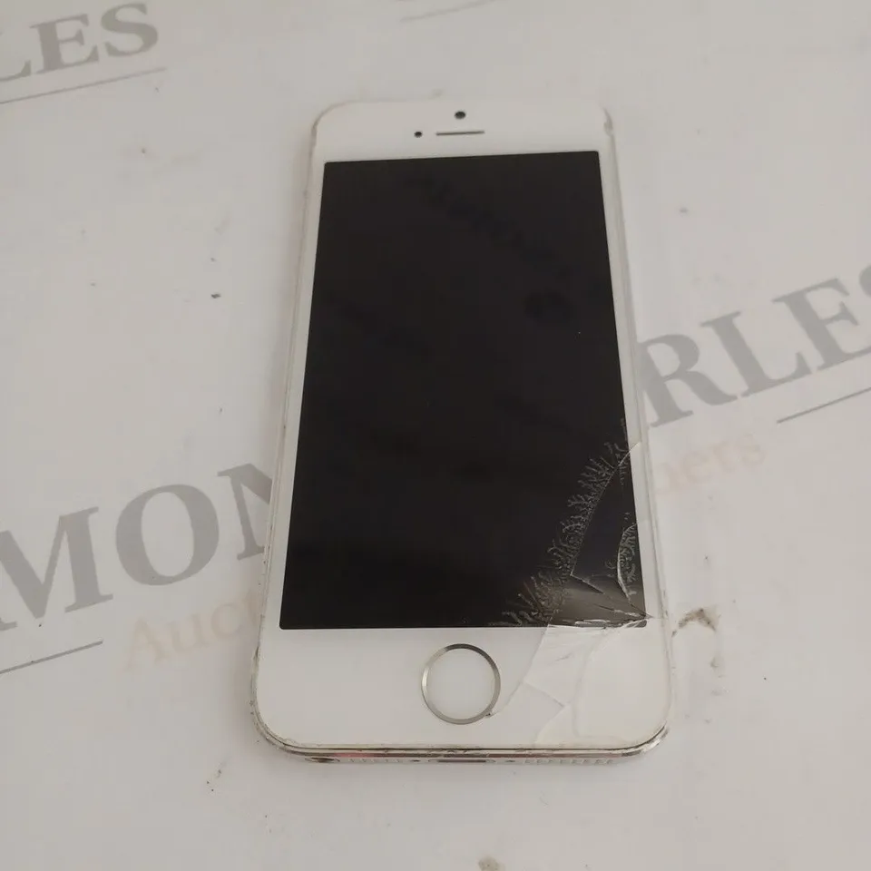 APPLE IPHONE - A1457