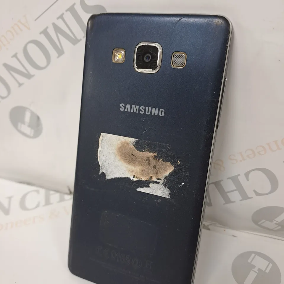 SAMSUNG GALAXY A5 ANDROIND SMARTPHONE