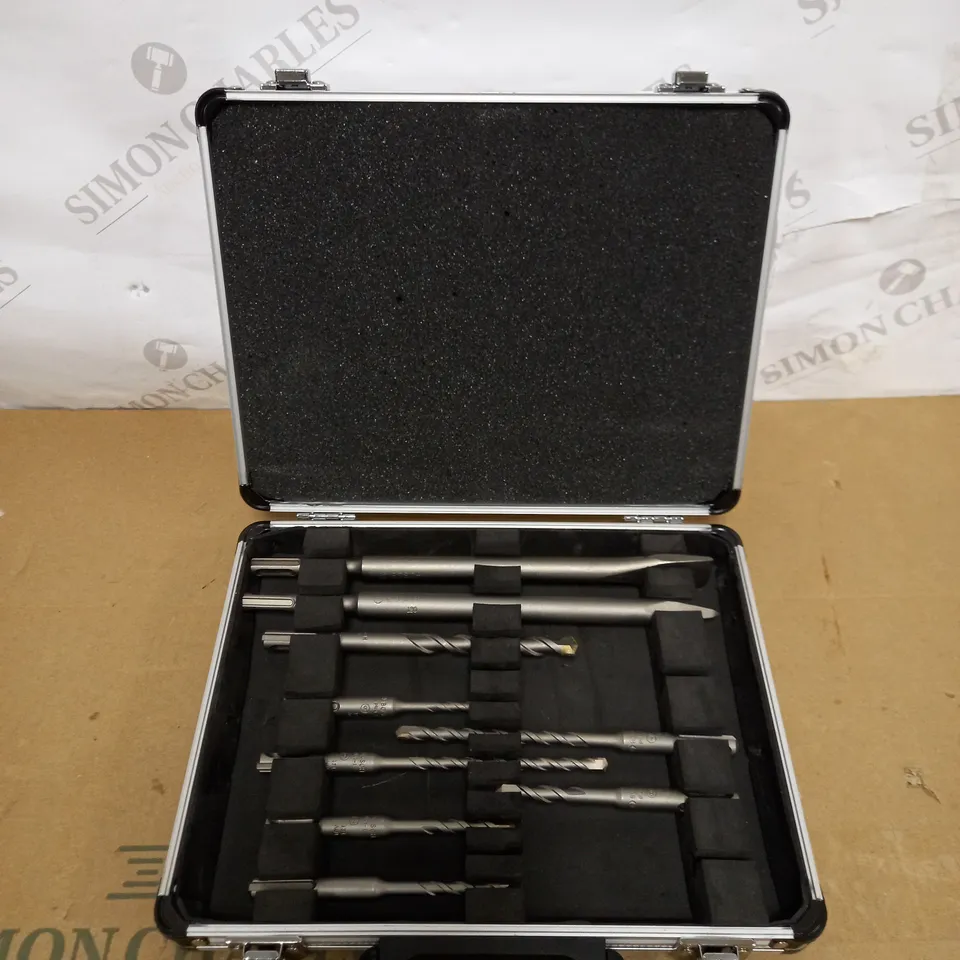 BOSCH PROFESSIONAL 11-PIECE SDS PLUS MIXED HAMMER DRILL BIT AND CHISEL SET (FOR CONCRETE AND MASONRY; ACCESSORIES FOR ROTARY HAMMERS)