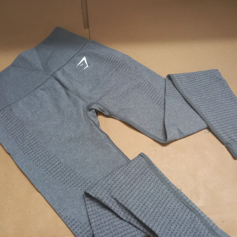 GYMSHARK GREY TRAINING LEGGINGS - XS