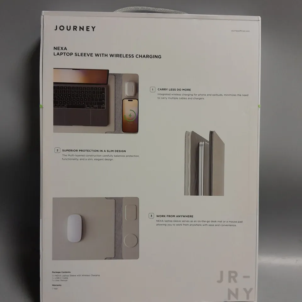 BOXED JOURNEY NEXA LAPTOP SLEEVE WITH WIRELESS CHARGING