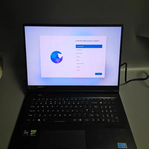 ACER PREDATOR HELIOS 18 GAMING LAPTOP - INTEL CORE I9-13900HX PROCESSOR, 32GB RAM, 2X 2TB NVME SSDS, NVIDIA GEFORCE RTX 4080 MOBILE GPU