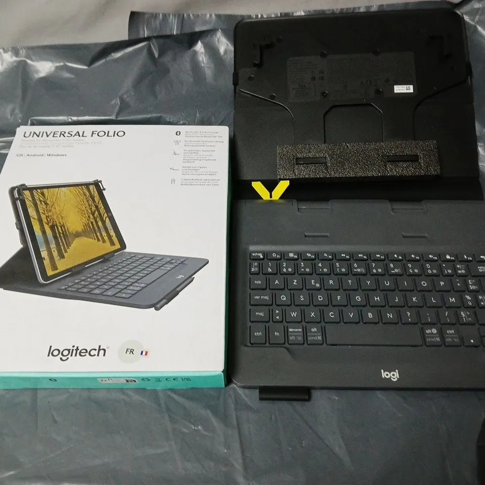 LOGITECH UNIVERSAL FOLIO KEYBOARD CASE FOR TABLET – BLACK