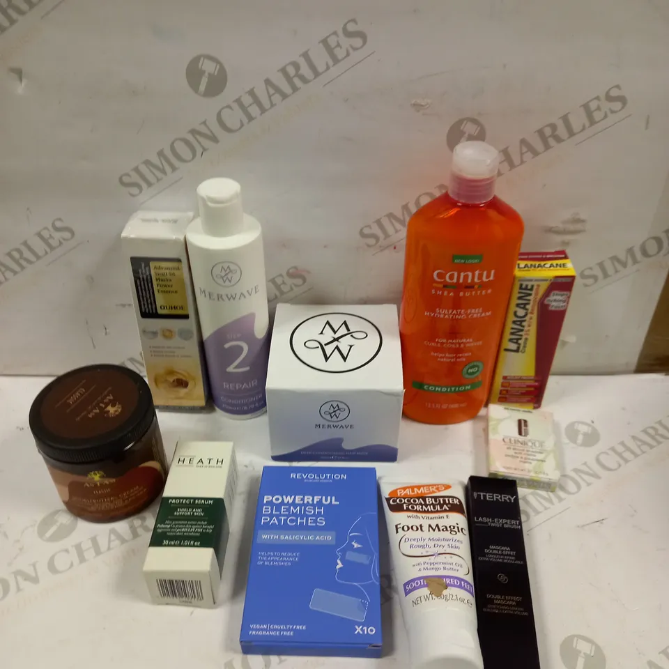 BOX OF APPROXIMATELY 20 ASSORTED HEALTH & BEAUTY PRODUCTS TO INCLUDE MERWAVE HAIR MASK, CANTU SHEA BUTTER CONDITIONER, LANACAN ETC 