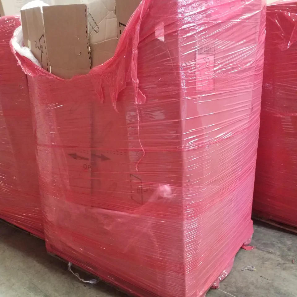 PALLET CONTAINING ASSORTED PRODUCTS INCLUDING FOLDING CHAIR, MEMORY FOAM MATTRESS, 4-IN-1 TRIPOD STAND & KIDS BACKPACK 