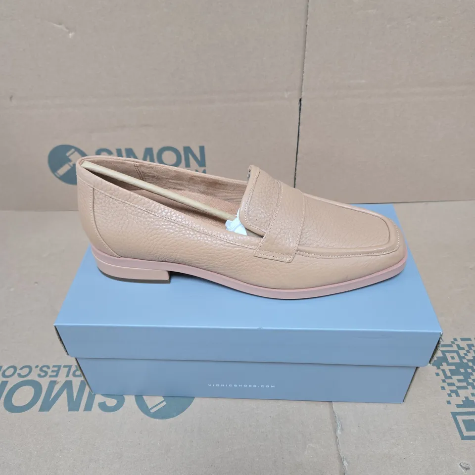 VIONIC WOMEN'S BEIGE PEBBLE-GRAIN LEATHER SLIP-ON LOAFERS WITH STRAP UK 6 BOXED