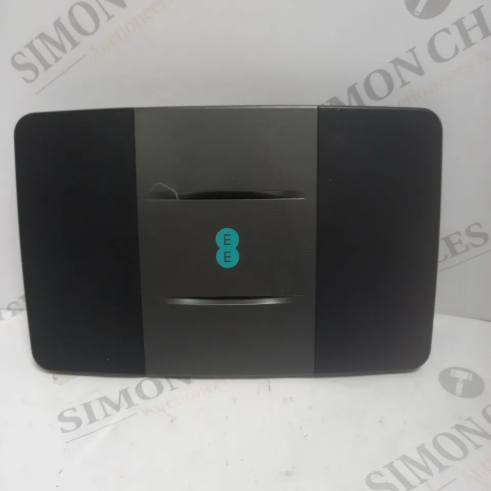 EE SMART WIFI HUB