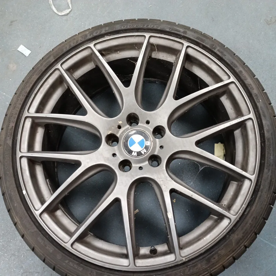 BMW ALLOY WHEEL WITH DUNLOP TYRE – SINGLE WHEEL
