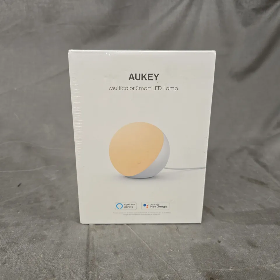 BOXED AUKEY MULTICOLOR SMART LED LAMP