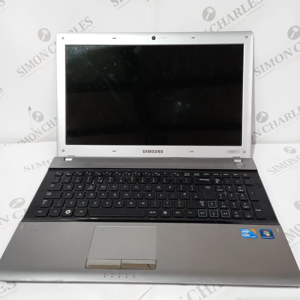 SAMSUNG NP-RV511 NOTEBOOK LAPTOP - SILVER/BLACK