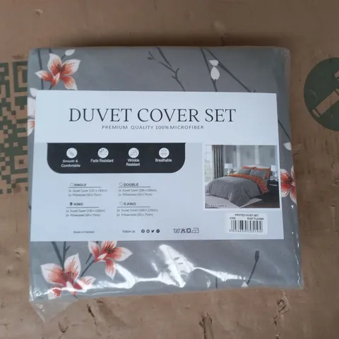UNBRANDED PRINTED DUVET COVER SET IN GREY/RUST FLOWER - KING SIZE
