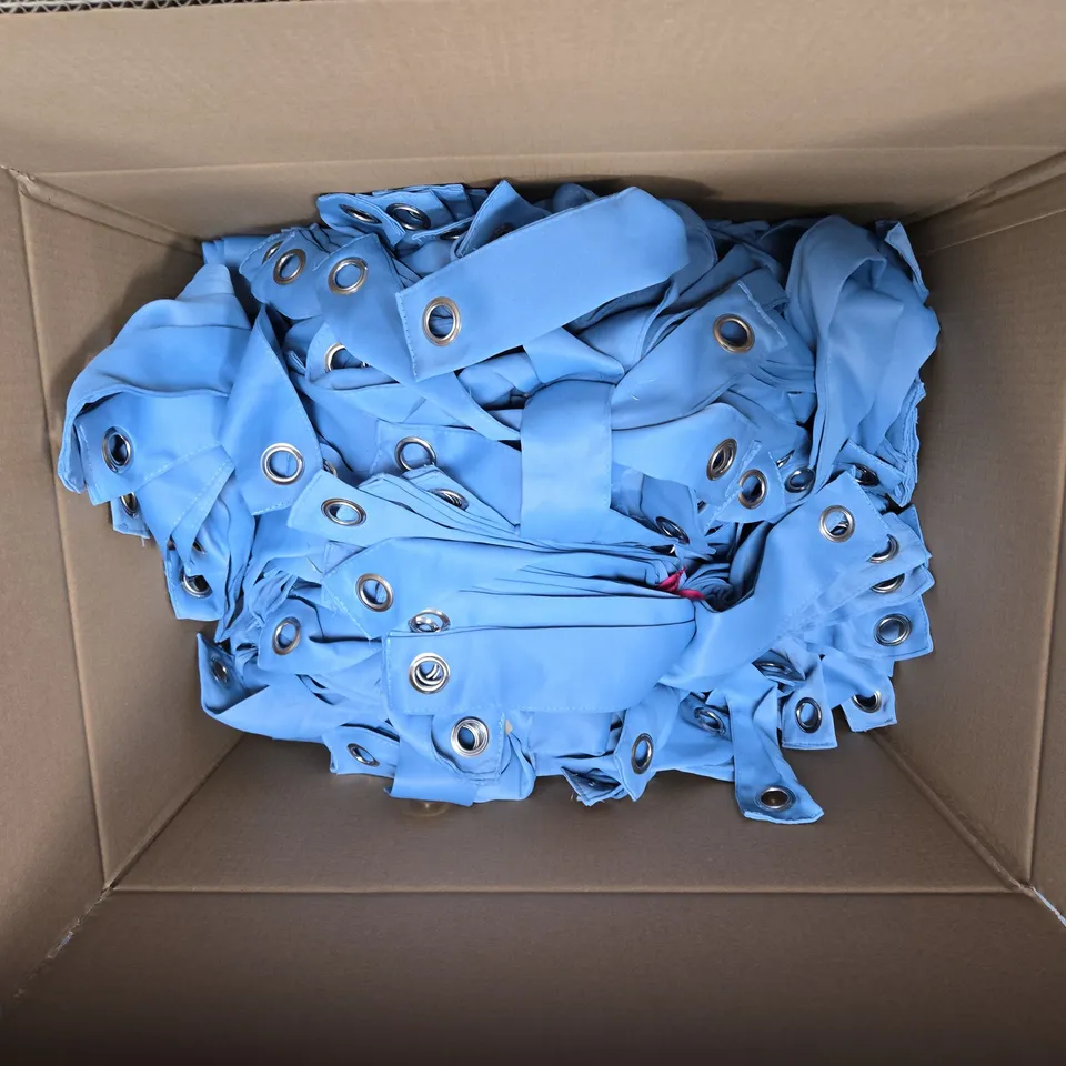 BLUE WEBBING STRAPS WITH METAL EYELETS – BUNDLE OF STRAPS (BULK LOT)