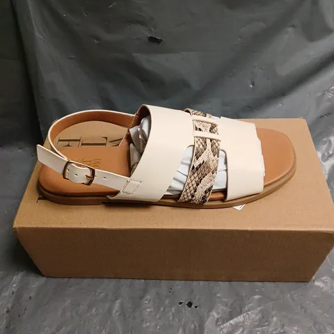 BOXED PAIR OF WHERE'S THAT FROM OPEN TOE SANDALS - 5