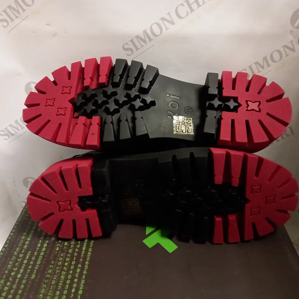 KOI VEGAN AVALON MENS RED GLADIATOR SANDALS - SIZE 10