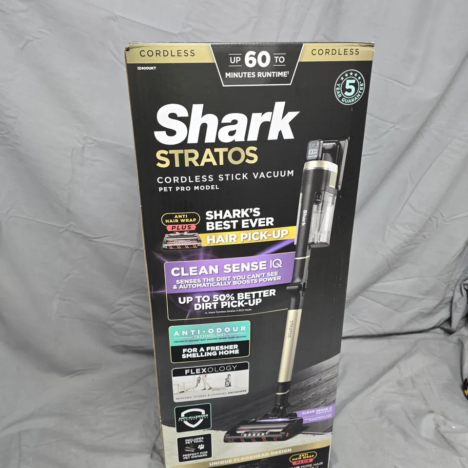 SHARK STRATOS CORDLESS STICK VACUUM – PET PRO MODEL 