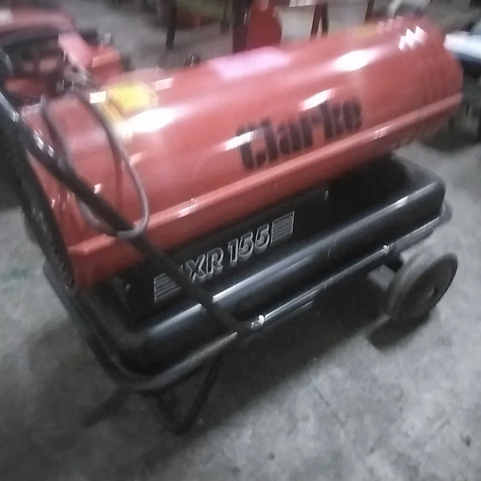 CLARKE XR155 DIESEL/PARAFFIN FIRED SPACE HEATER