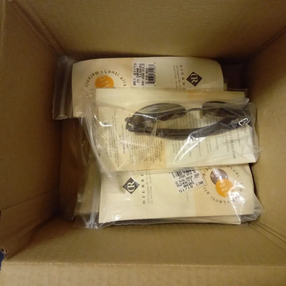 BOX OF APPROX 9 PAIRS OF VOGART 2467I SUNGLASSES.