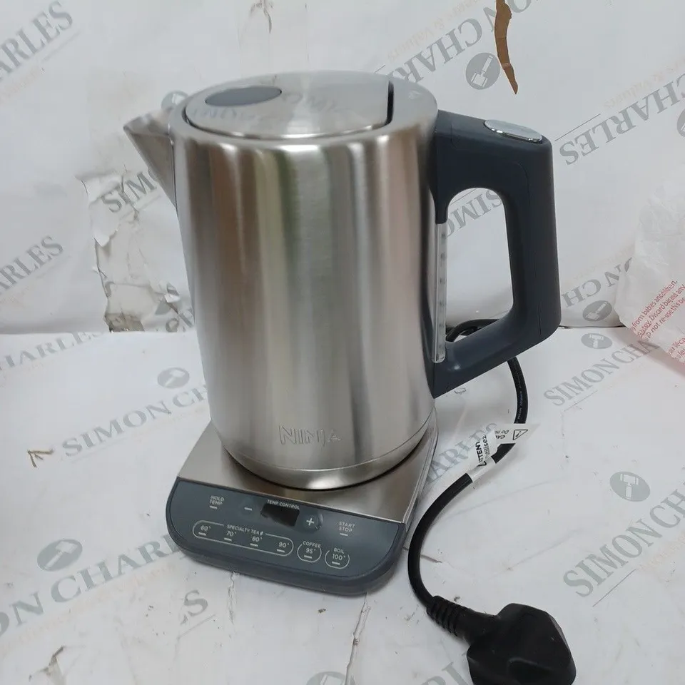BOXED NINJA PERFECT TEMPERATURE KETTLE KT201UK 