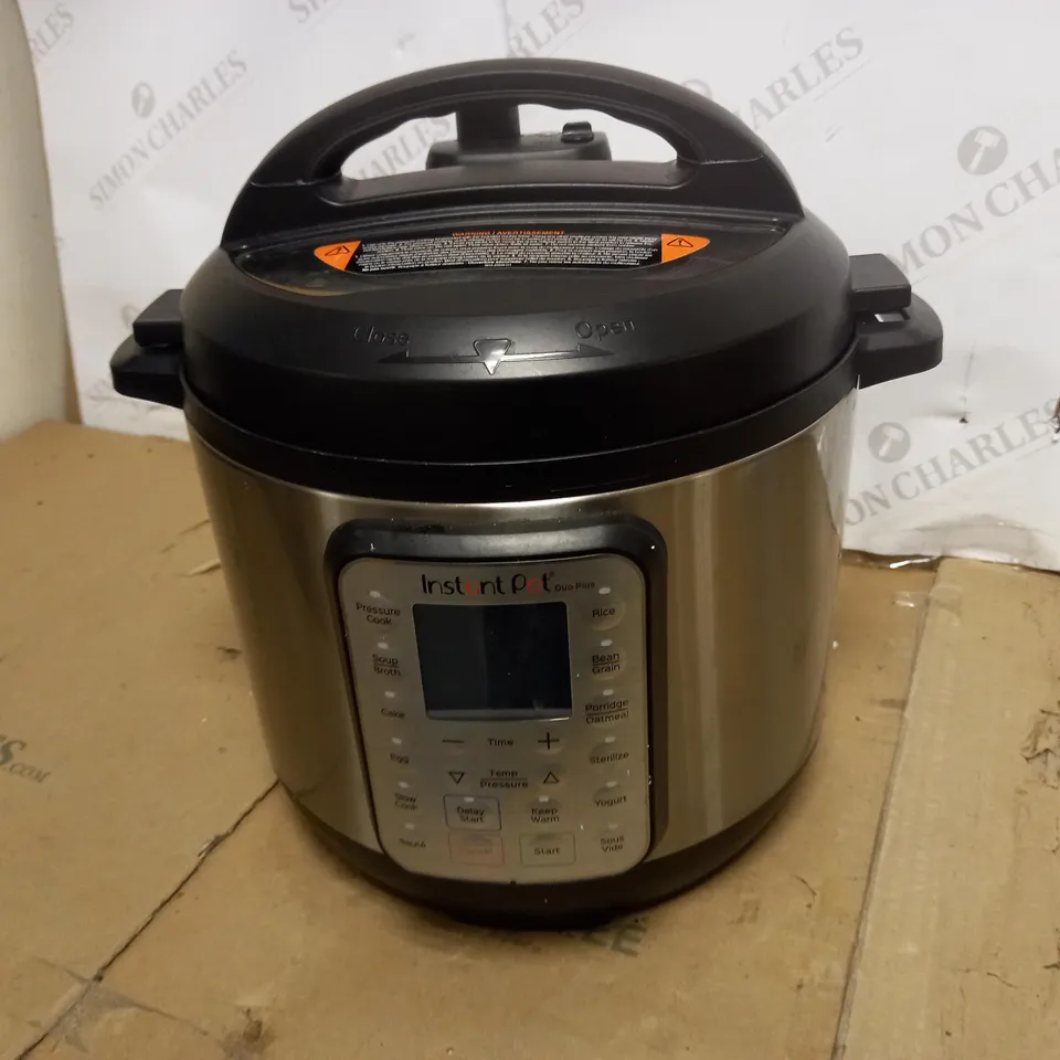 INSTANT POT DUO CRISP AIR FRYER
