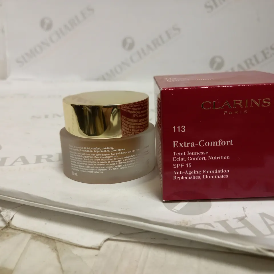 CLARINS EXTRA-COMFORT FOUNDATION SPF 15