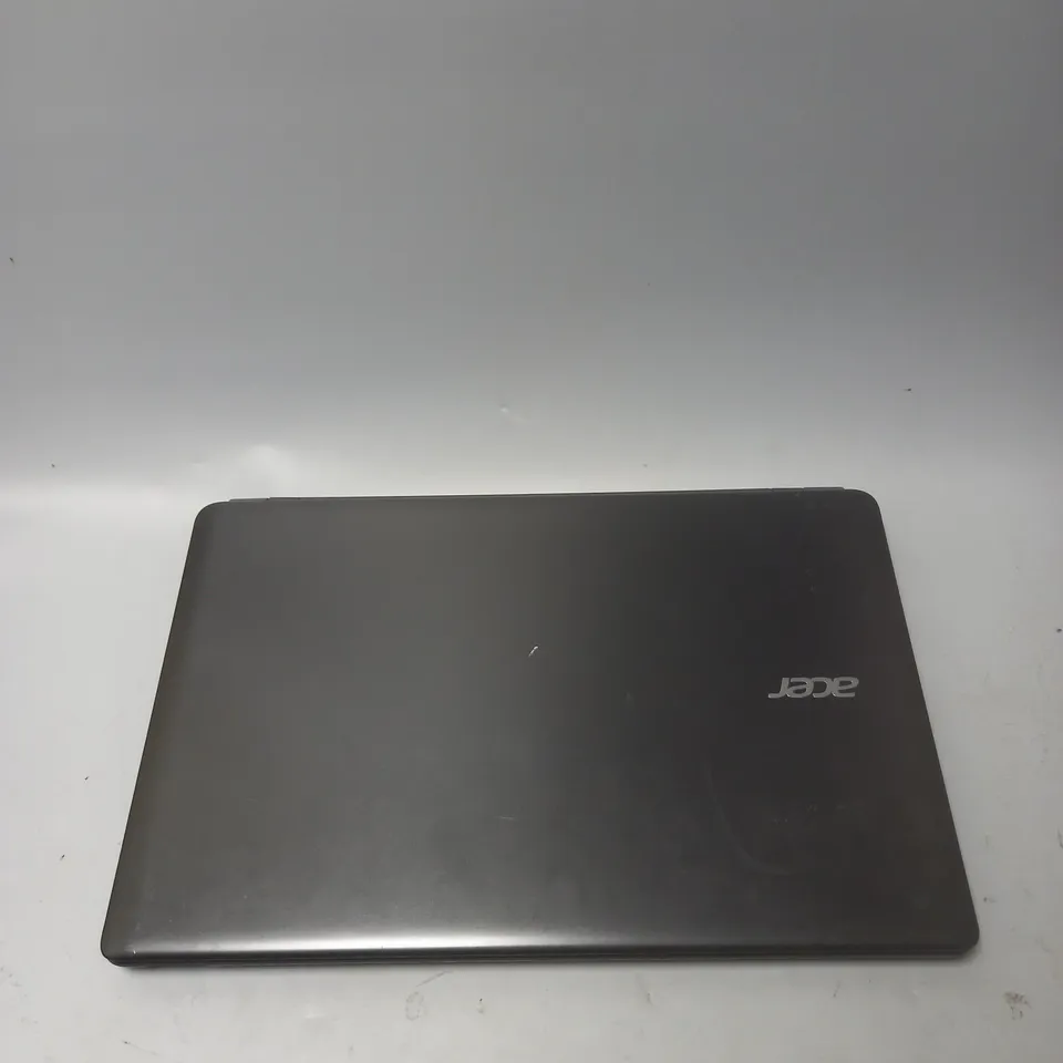 ACER TRAVELMATE P255 SERIES LAPTOP 