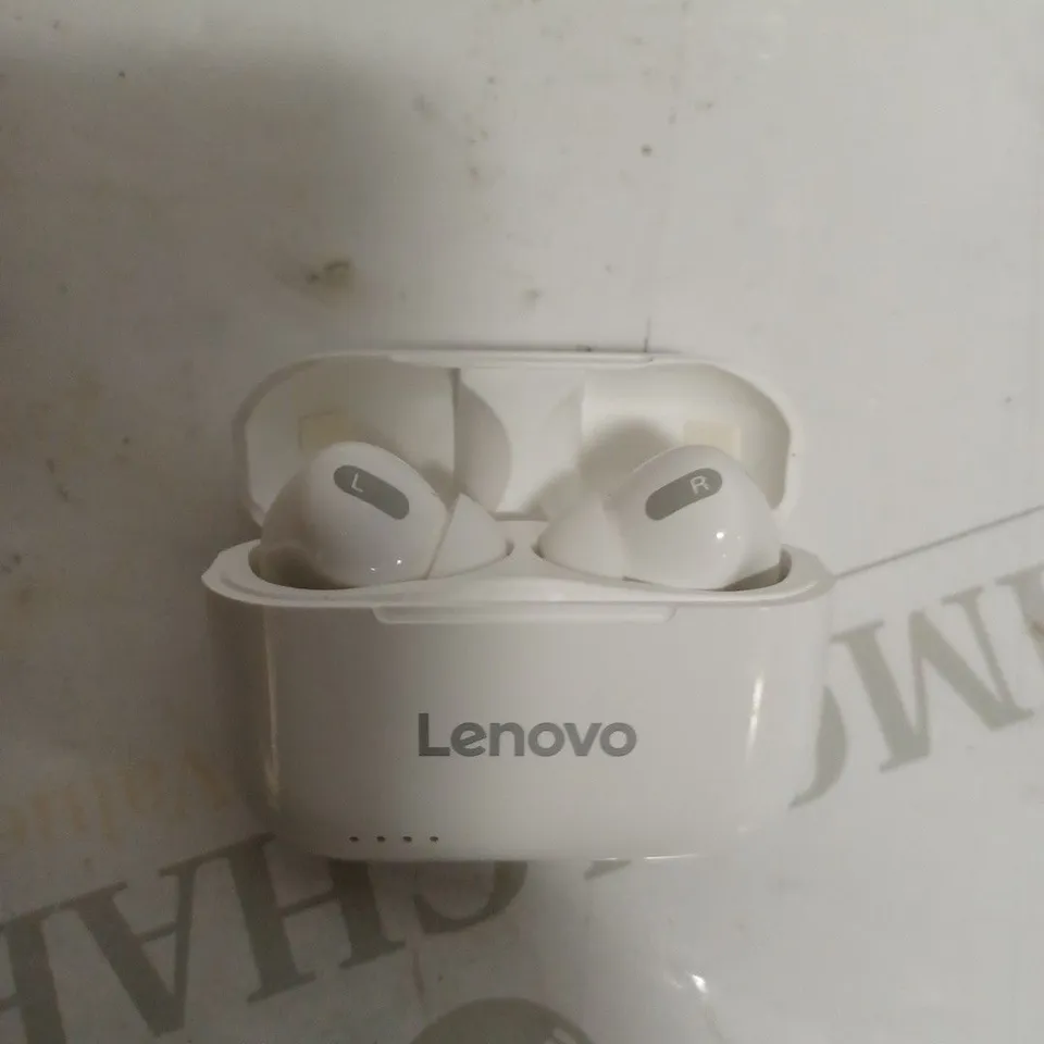 LENOVO EARPHONES WHITE