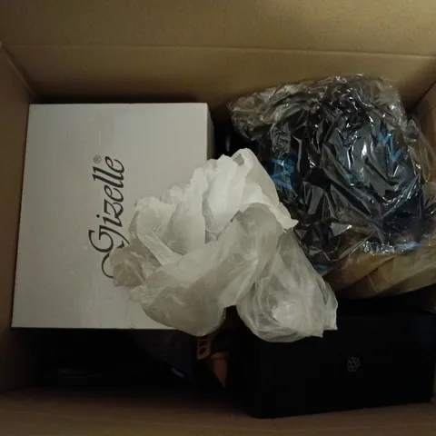 LARGE BOX OF APPROXIMATELY 15 ASSORTED SHOEITEMS IN VARIOUS COLOURS, STYLES AND SIZES - COLLECTION ONLY