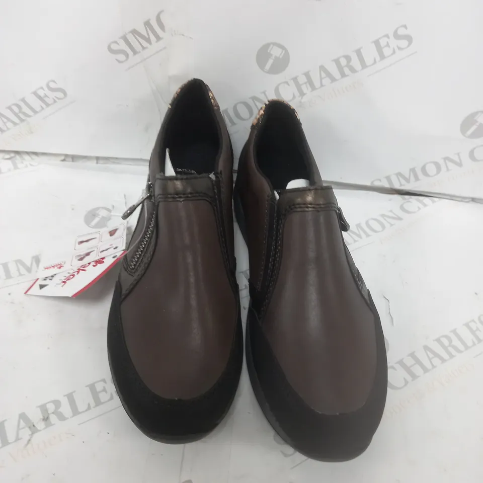 BOXED RIEKER ANTISTRESSTRAINER TRAINER ZIP BROWN SIZE 4