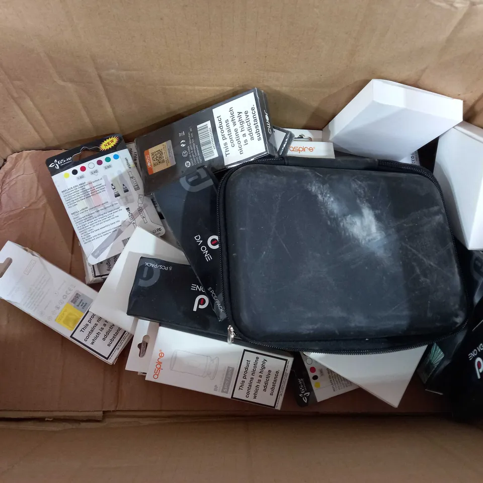 BOX OF APPROX 10 ITEMS TO INCLUDE CUBIS ATOMIZER, ASPIRE COIL, TOMAHAWK TAK COIL HEAD