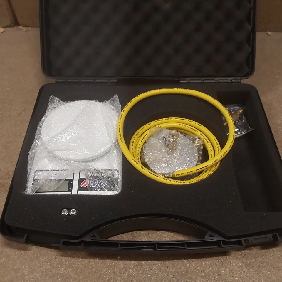 VANSTOX HYDROCARBON CHARGING KIT