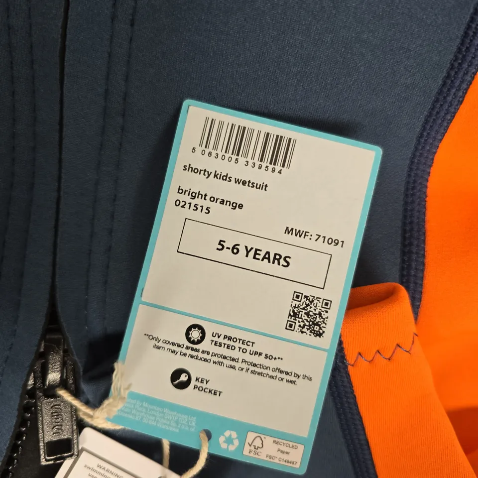 SHORTY KIDS WETSUIT – BRIGHT ORANGE & NAVY, 5-6 YEARS