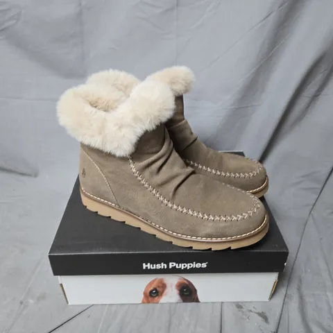 BOXED HUSH PUPPIES MOIRA TAUPE WOMENS SHOES - UK 7