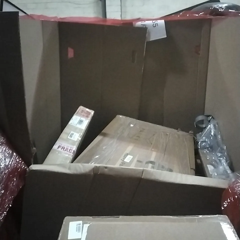 PALLET OF HOUSEHOLD ITEMS TO INCLUDE KNITTING MACHINE, BOOSTER SEAT, AIR FRYER OVEN,PETKIT PURA MAX 2 AND OTHER ASSORTED ITEMS...