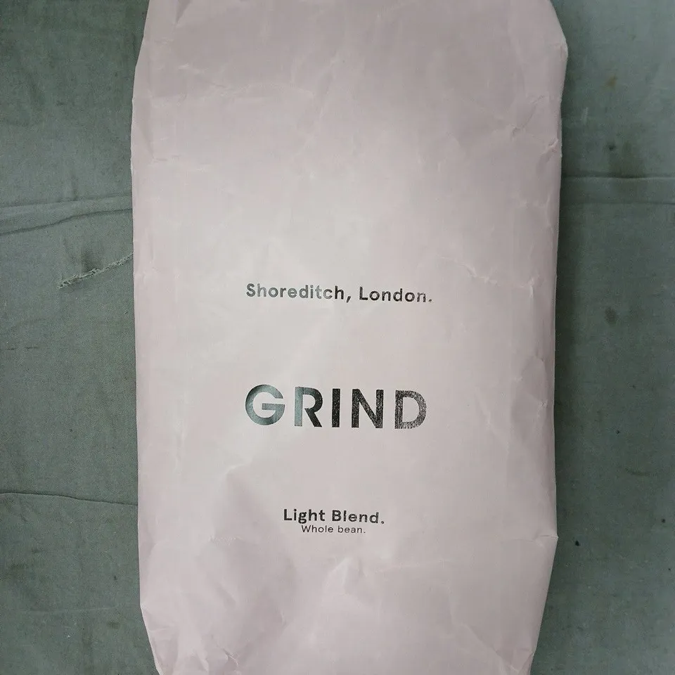 GRIND LIGHT BLEND WHOLE BEAN COFFEE (1KG)