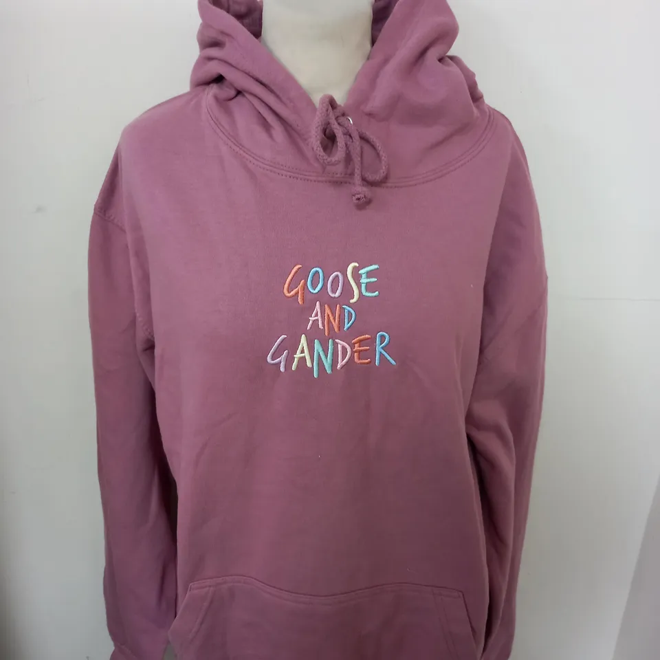 GOOSE AND GANDER SLOGAN HOODIE SIZE L