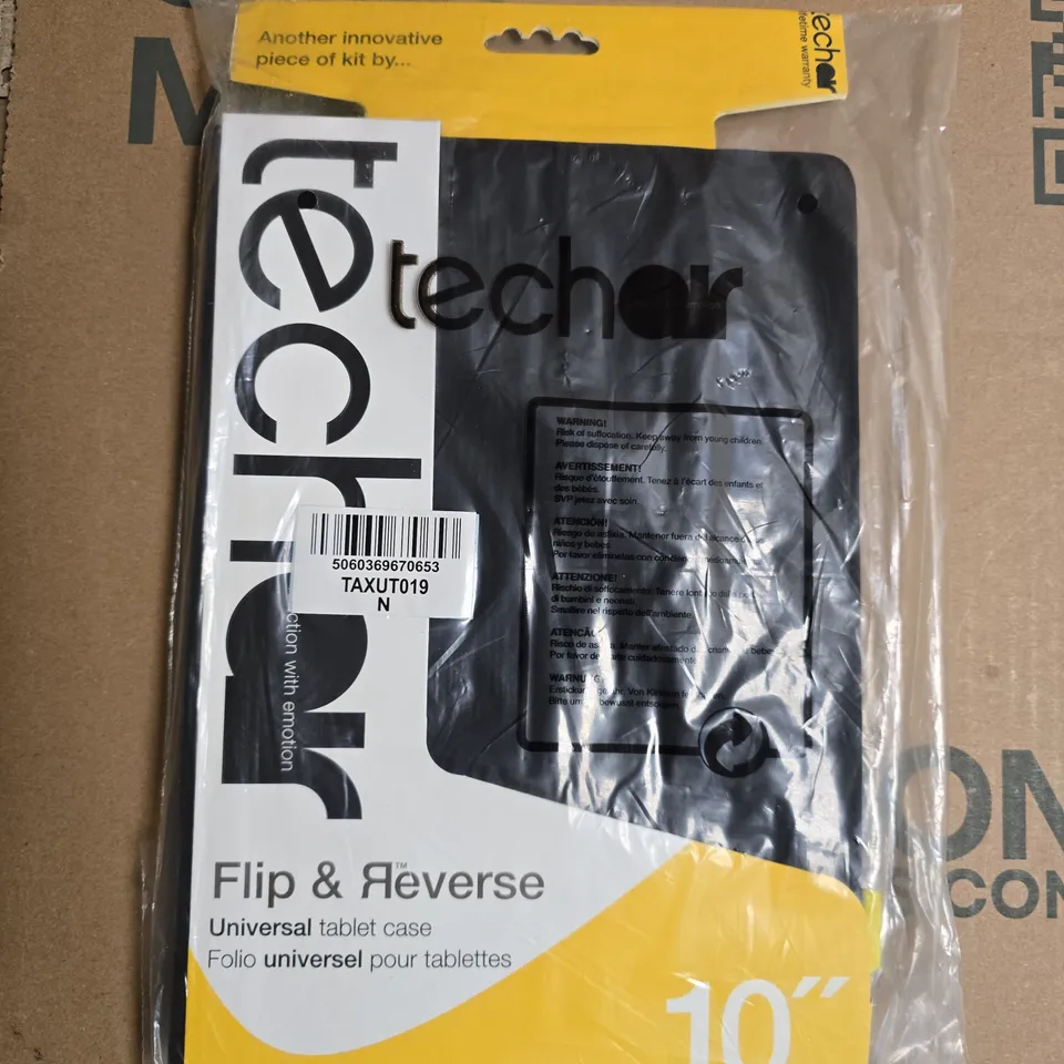 TECHAIR FLIP & REVERSE UNIVERSAL TABLET CASE – 10-INCH – BLACK