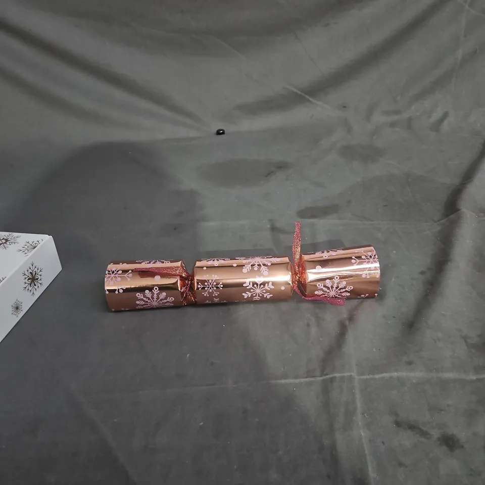 ELLA LUXURY CHRISTMAS CRACKERS – ROSE-GOLD SNOWFLAKE FOIL