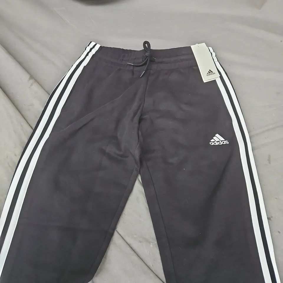 ADIDAS BLACK TRACK PANTS WITH WHITE STRIPES – SIZE S (MEN)