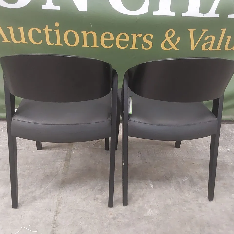 PAIR OF DANETTI ENZO BLACK LEATHER DINING CHAIRS