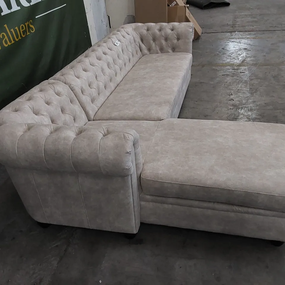DESIGNER BUTTON BACK CHAISE SOFA 