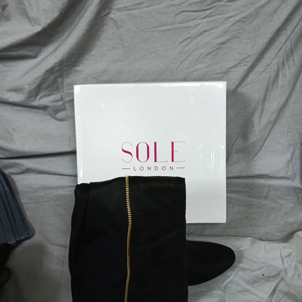 SOLE LONDON WOMEN'S BLACK SUEDE  BOOTS WITH GOLD ZIP, UK 8