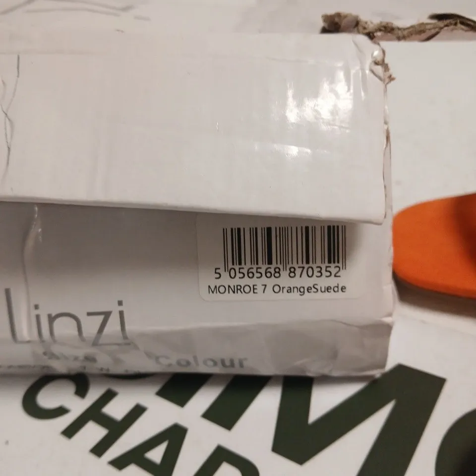 LINZI MONROE 7 ORANGE SUEDE BLOCK HEEL SANDALS – WOMEN'S UK 7