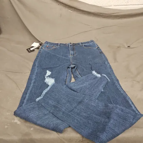 PRETTYLITTLETHING JEANS – MID BLUE DENIM, DISTRESSED HEM, UK 12