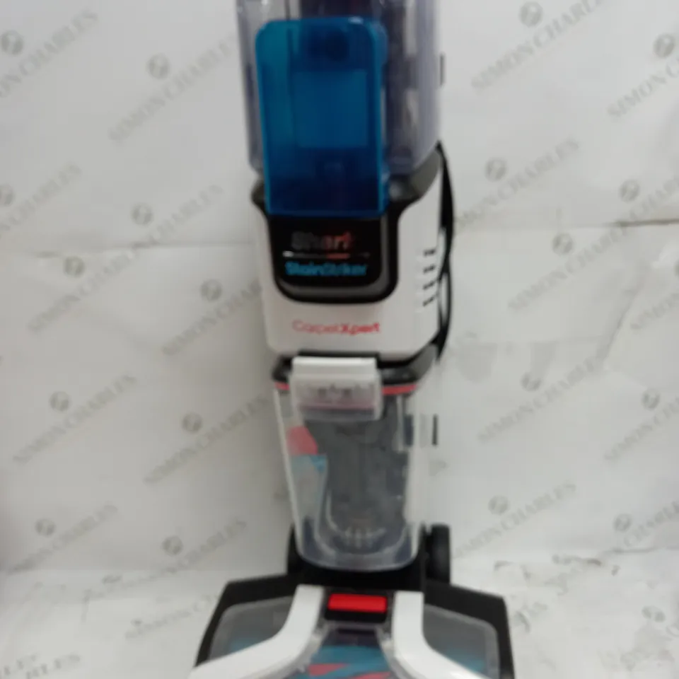 SHARK CARPET XPERT DEEP CARPET CLEANER & BUILT IN STAIN STRIKER EX200UK - COLLECTION ONLY