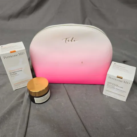 APPROXIMATELY 15 ASSORTED BEAUTY PRODUCTS TO INCLUDE OVERNIGHT MOISTURISER, BRIGHTENING SERUM, MAKE UP BAGS ETC