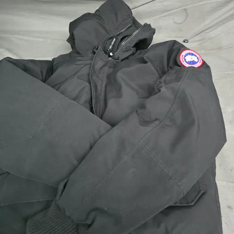 CANADA GOOSE ARCTIC PROGRAM PARKA – BLACK, MEN'S SIZE LARGE (LG)