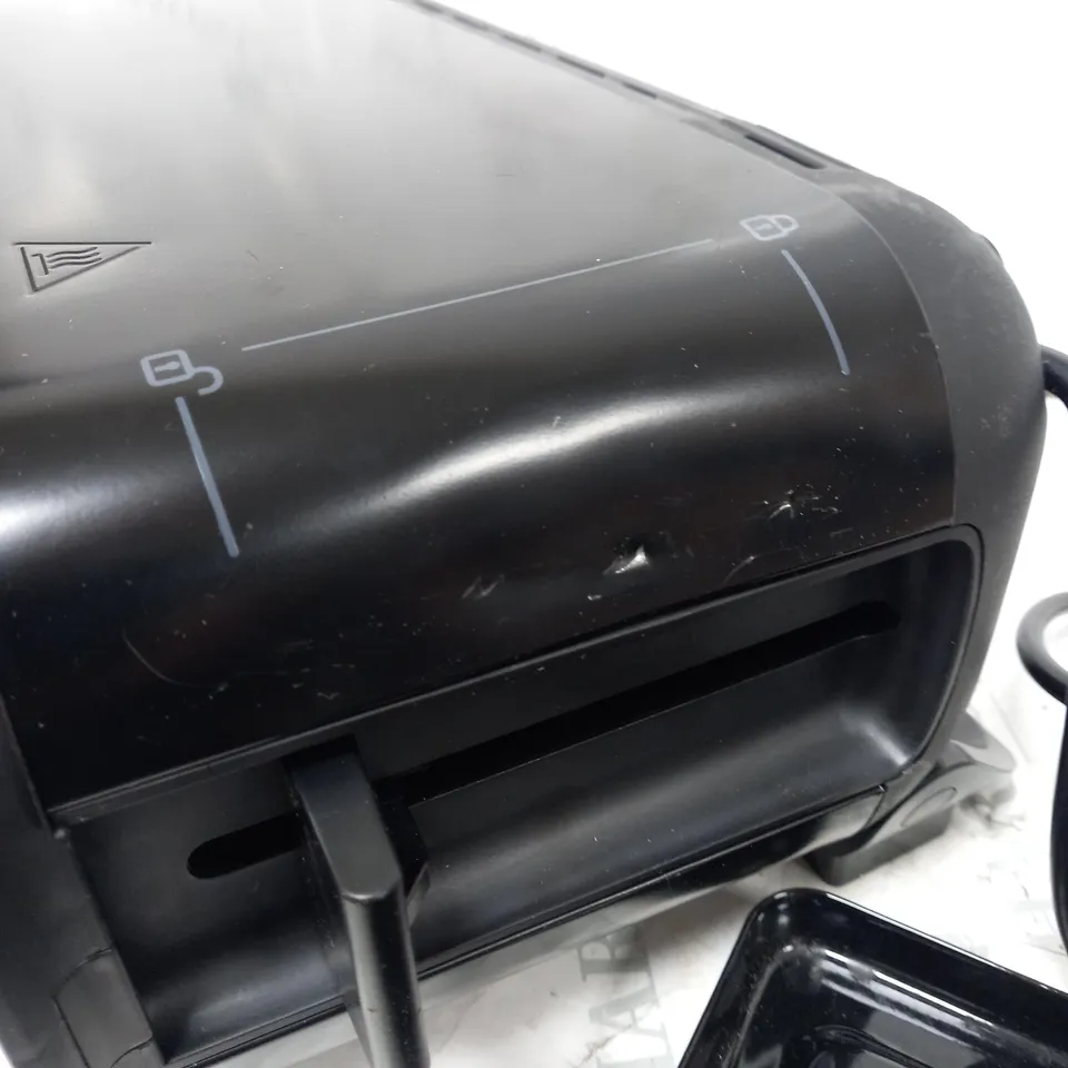 BOXED NINJA 2 IN 1 TOASTER & GRILL ST100UK