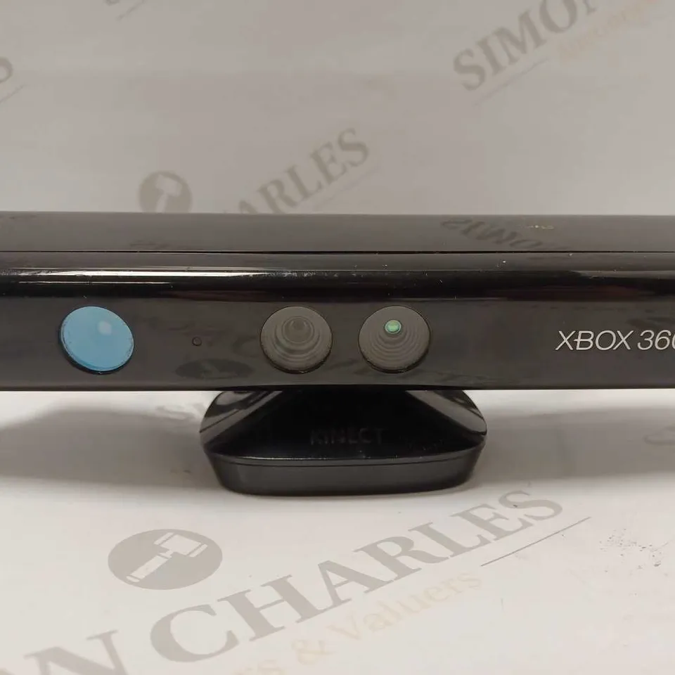XBOX 360 KINECT SENSOR
