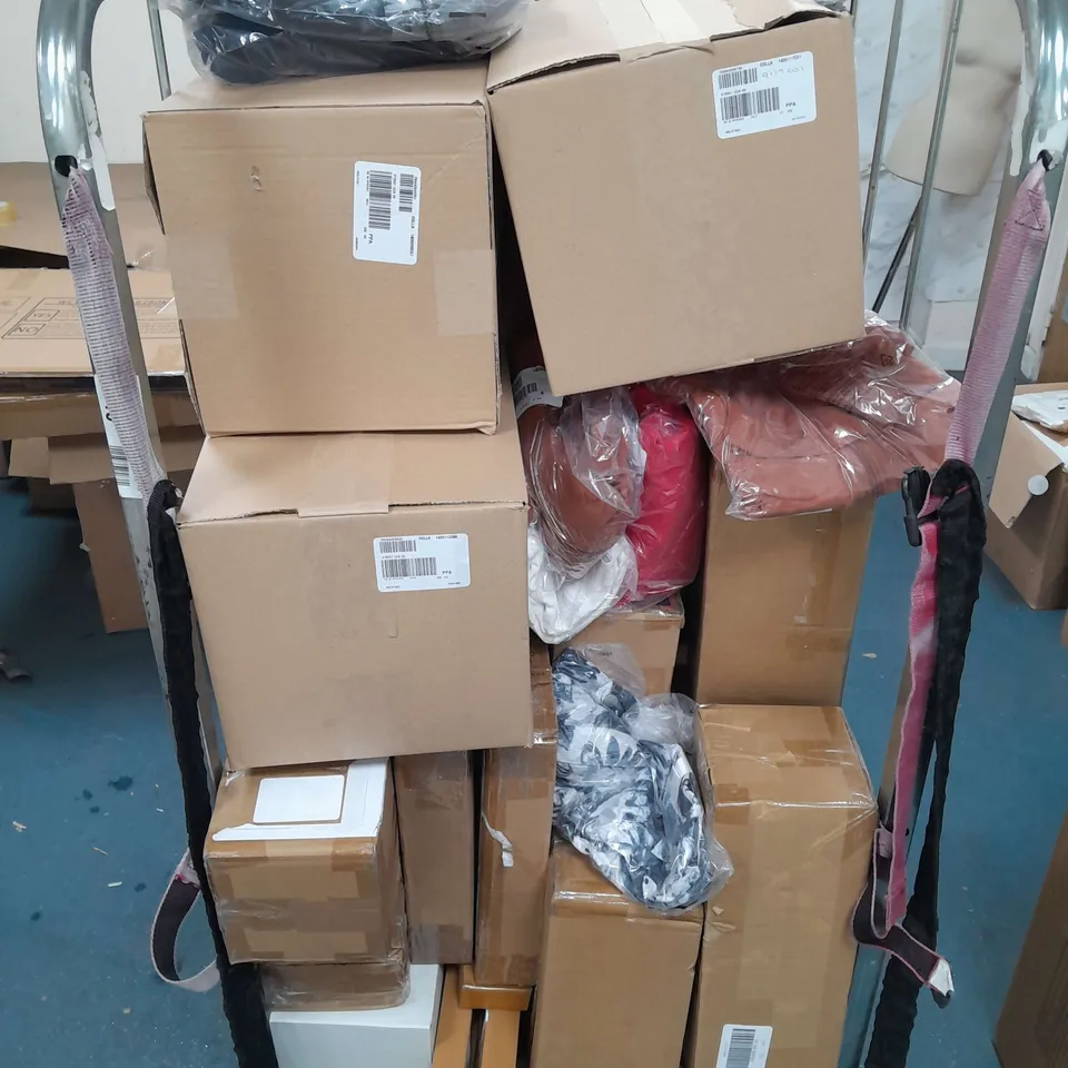CAGE OF ASSORTED HOMEWARE GOODS TO INCLUDE LASER SET , CLOTHING ITEMS ,  MUG WARMER GIFT SET , ETC 