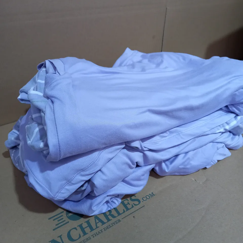 LOT OF APPROX. 4 X CUDDL DUDS FLEXWEAR MAXI DRESS IN SIZE S AND M